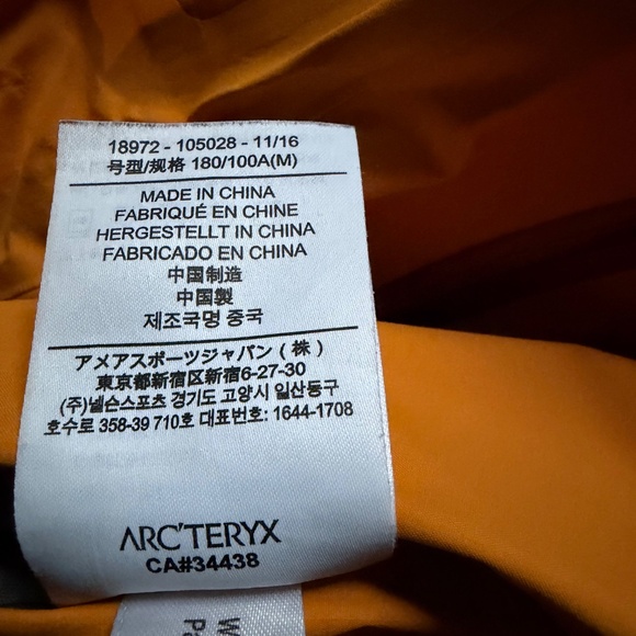 Arc’teryx Beta SL Hybrid Gore-Tex Rain Shell Jacket Men’s Medium Midas Orange - Picture 7 of 7